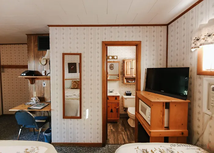 The Pines Country Motel Newcastle